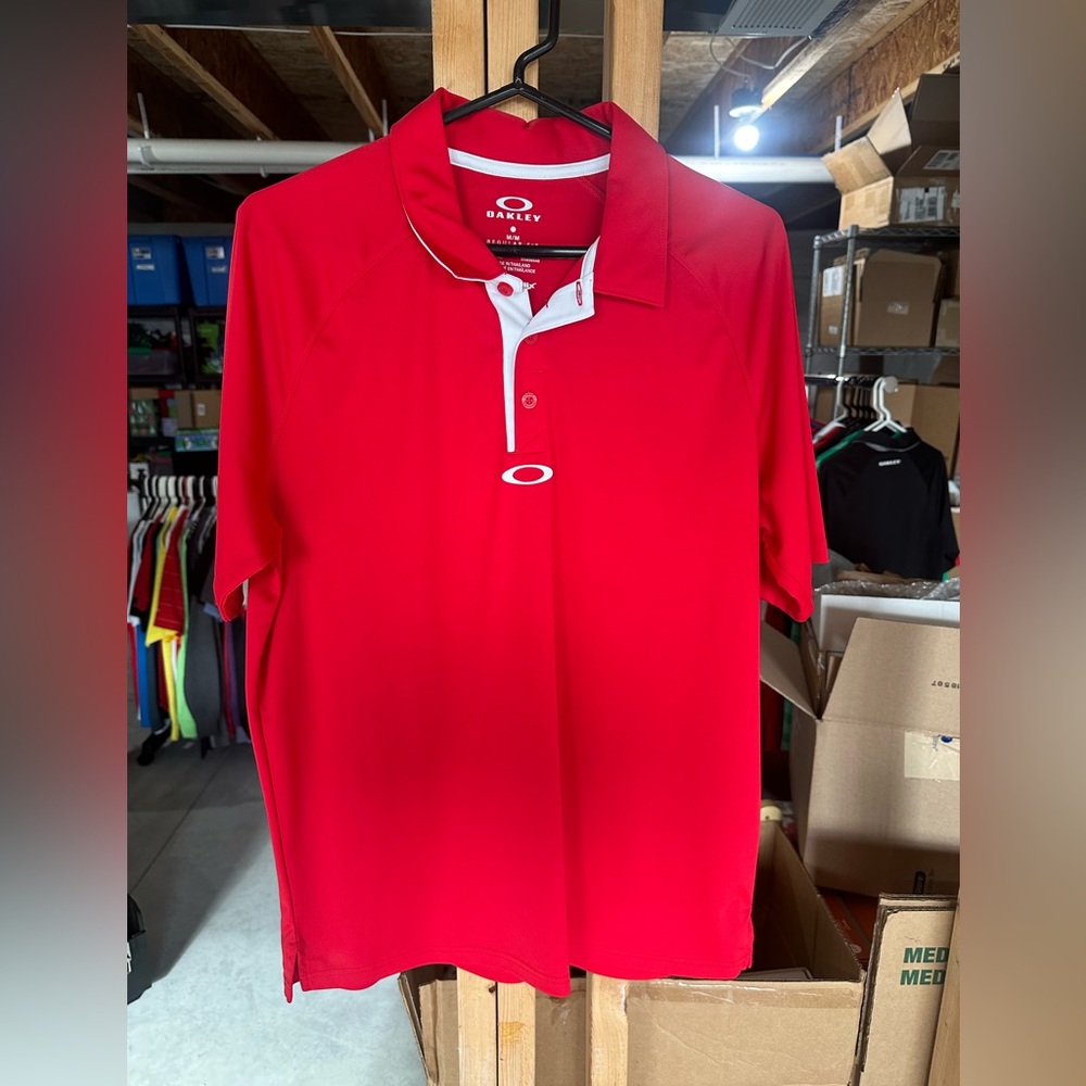Oakley Men’s Regular Fit Polo